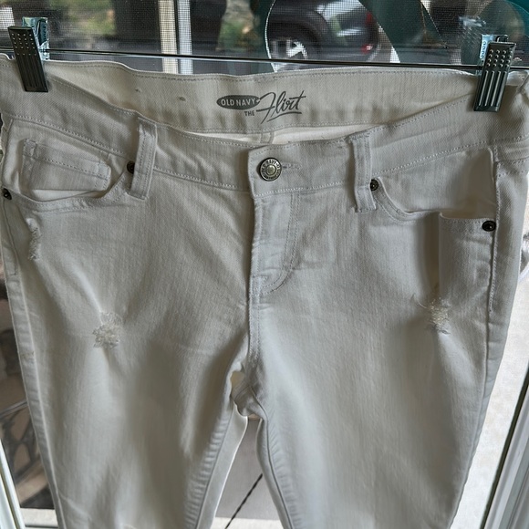 Old Navy The Flirt White Skinny Distressed Jeans - Picture 2 of 10